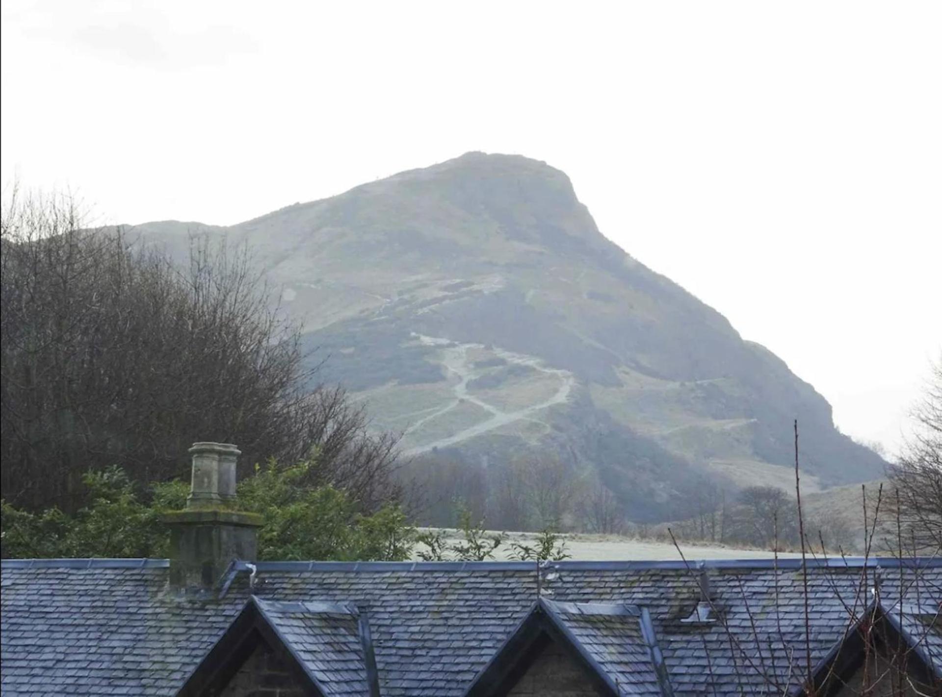 Edinburgh Stunning View Apartment 2 Bedrooms מראה חיצוני תמונה